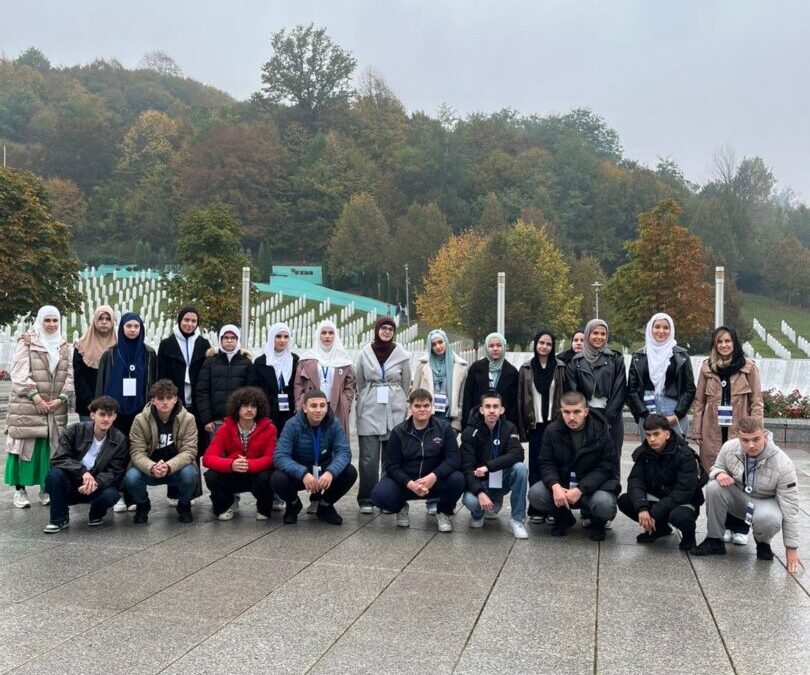 “Da se nikad ne zaboravi” – Tuzla i Srebrenica 